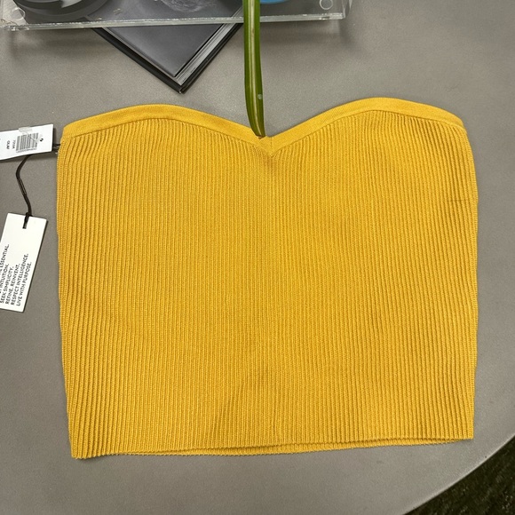 Babaton Olaf Top - Picture 1 of 2